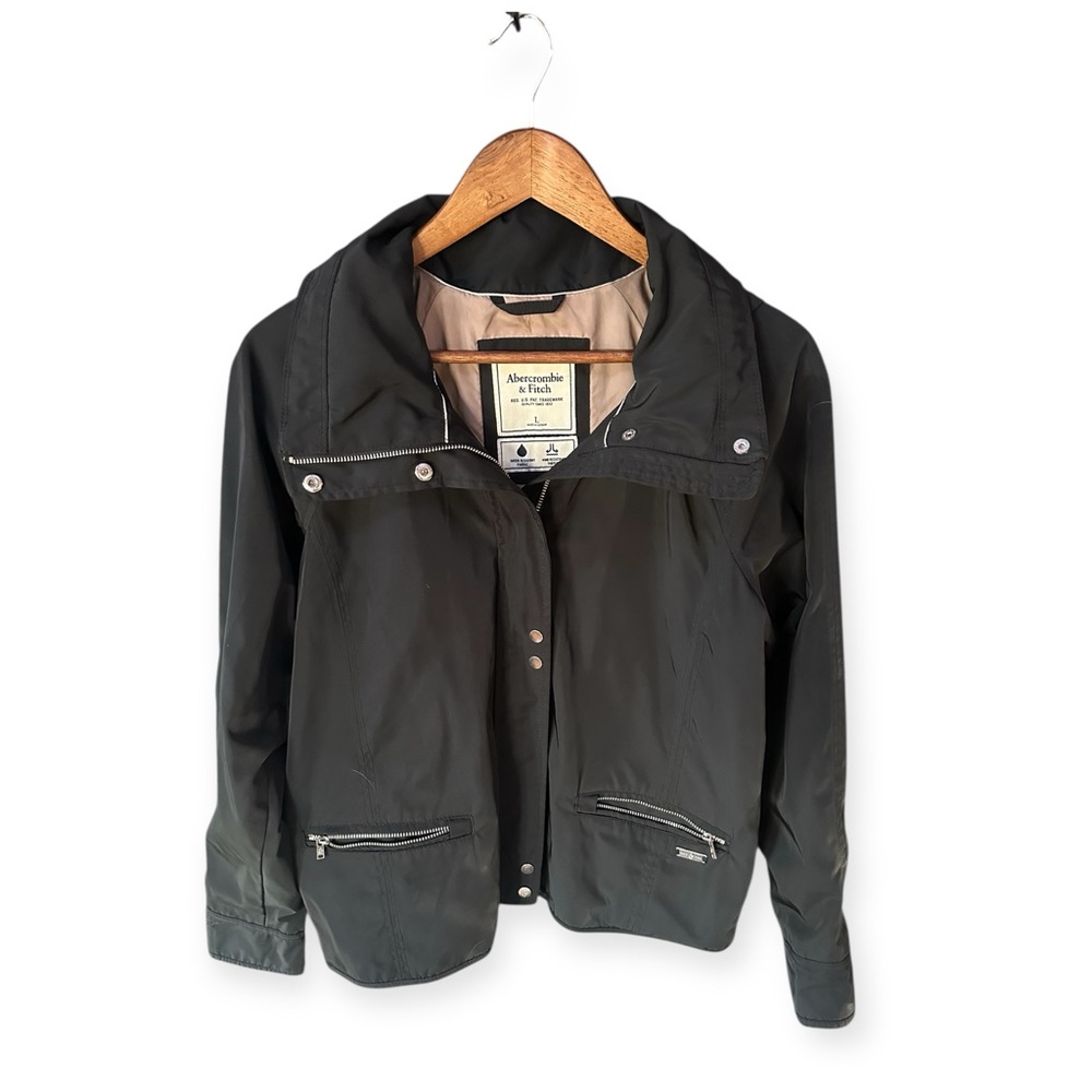 Abercrombie & Fitch Women's Utility Jacket in Black